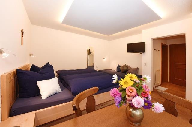 Bed and Breakfast Haus Saler Gaschurn Exterior foto
