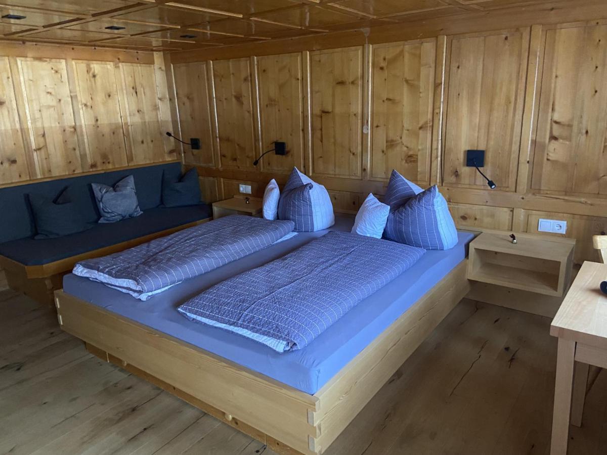 Bed and Breakfast Haus Saler Gaschurn Exterior foto