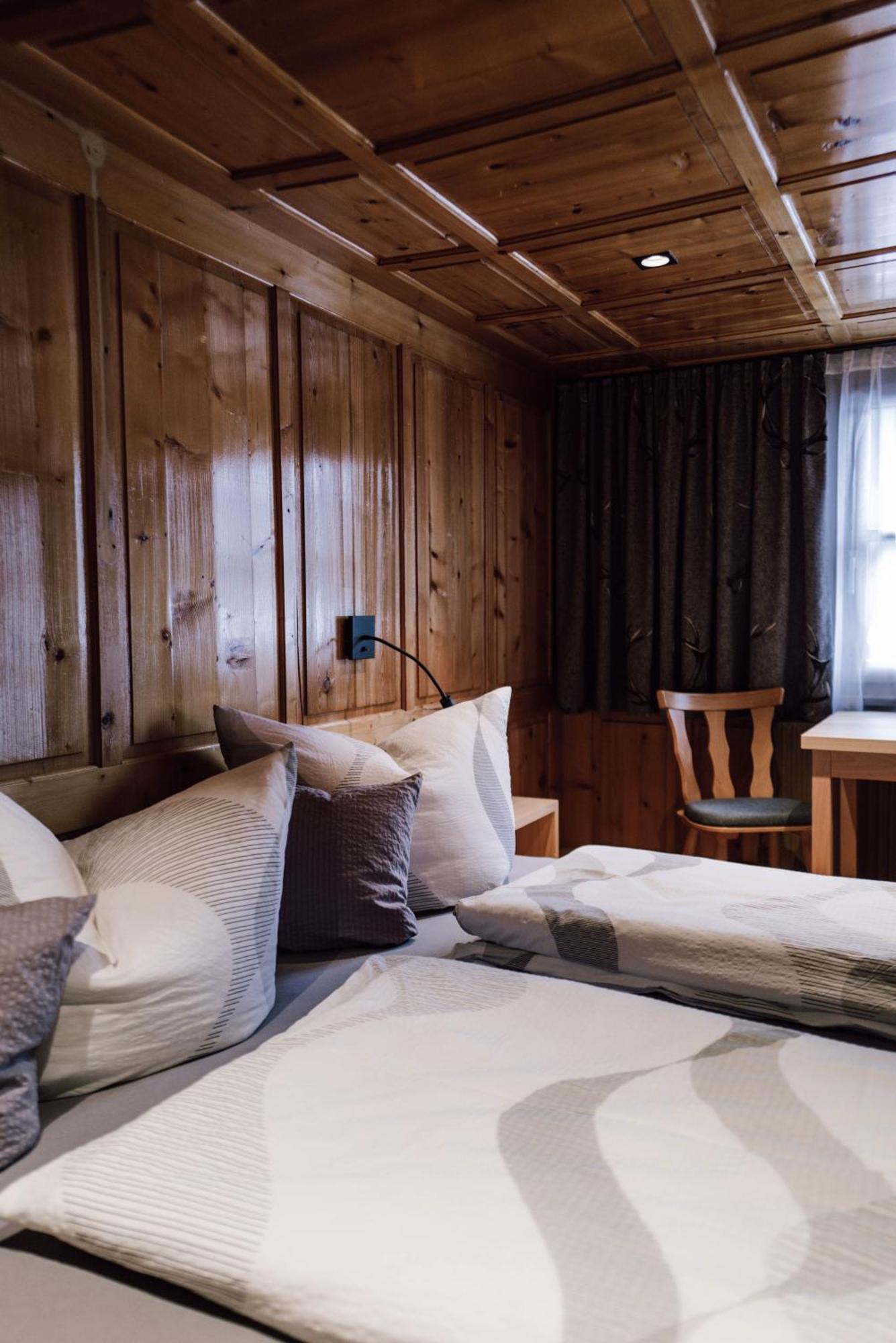 Bed and Breakfast Haus Saler Gaschurn Exterior foto